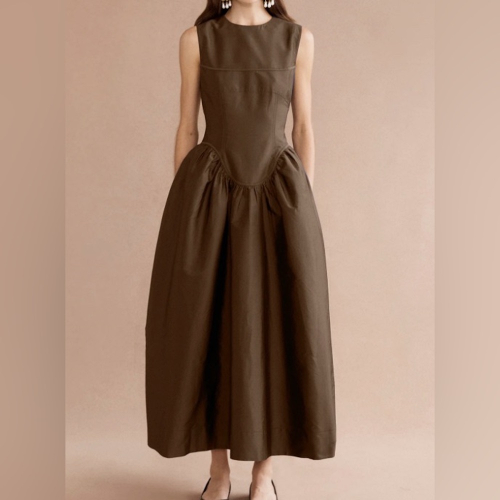 Lovaan Wilma dress - Picture 1 of 6